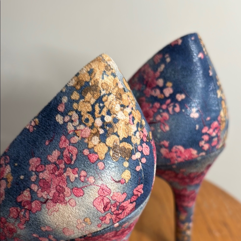 Jessica Simpson Blue and Pink Floral Heels - Picture 7 of 14